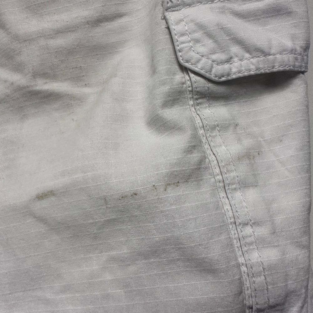 Mens Izod Cargo Khakis Size 38 - Picture 11 of 11